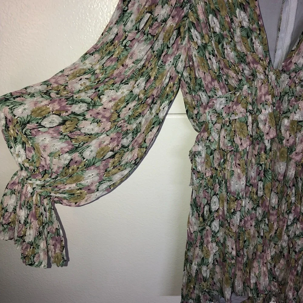 Nasty Gal Floral Romper size 6 - Picture 3 of 5